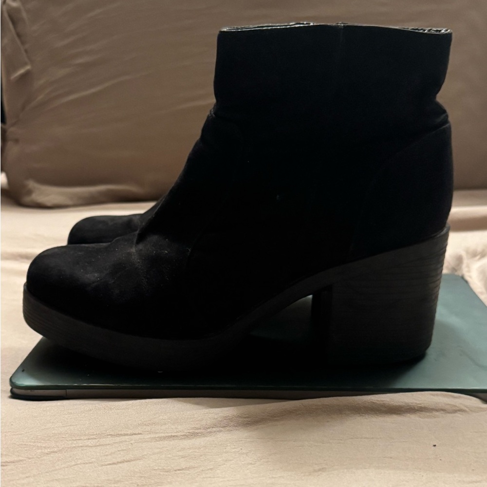 Joe Boxer Women's Black Heeled Boots